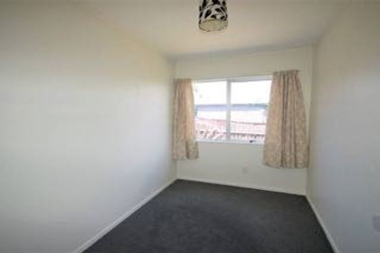 Photo of property in 2/4 Cumberland Street, Tauhara, Taupo, 3330