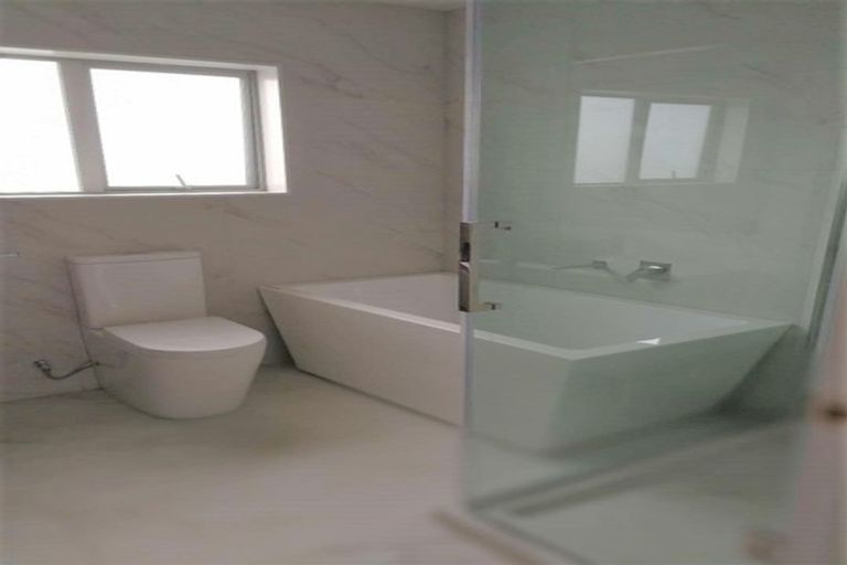 Photo of property in 61 Moore Street, Howick, Auckland, 2014