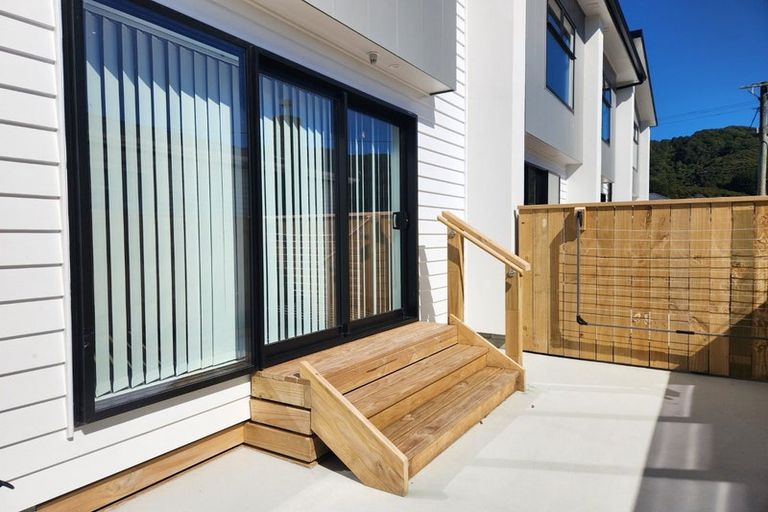 Photo of property in 58d Fraser Street, Wainuiomata, Lower Hutt, 5014