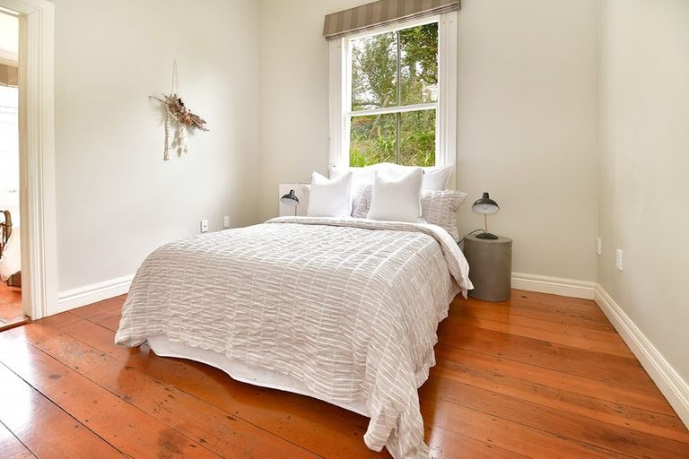 Photo of property in 17c Nelson Street, Helensville, 0800