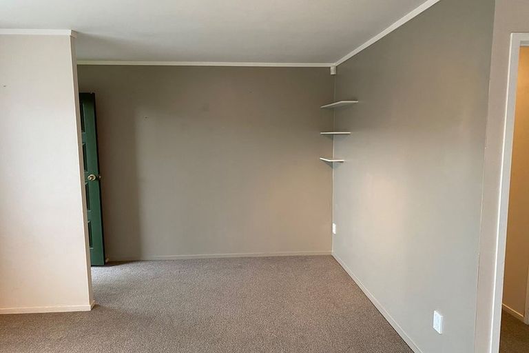 Photo of property in 2 Short Street, Papakura, 2110