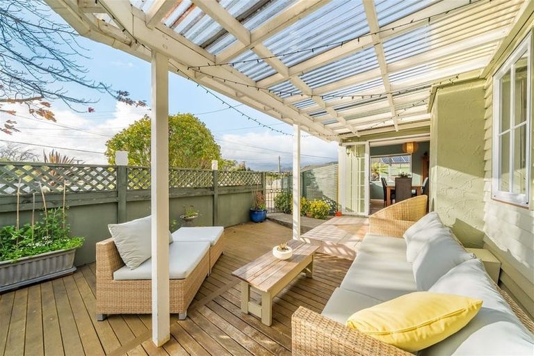 Photo of property in 33 Milton Street, Trentham, Upper Hutt, 5018