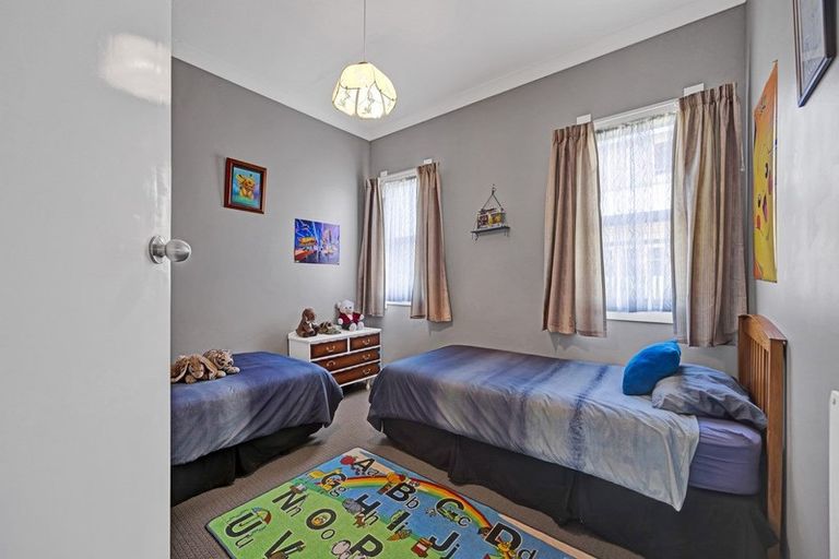 Photo of property in 8 Collins Street, Hawera, 4610