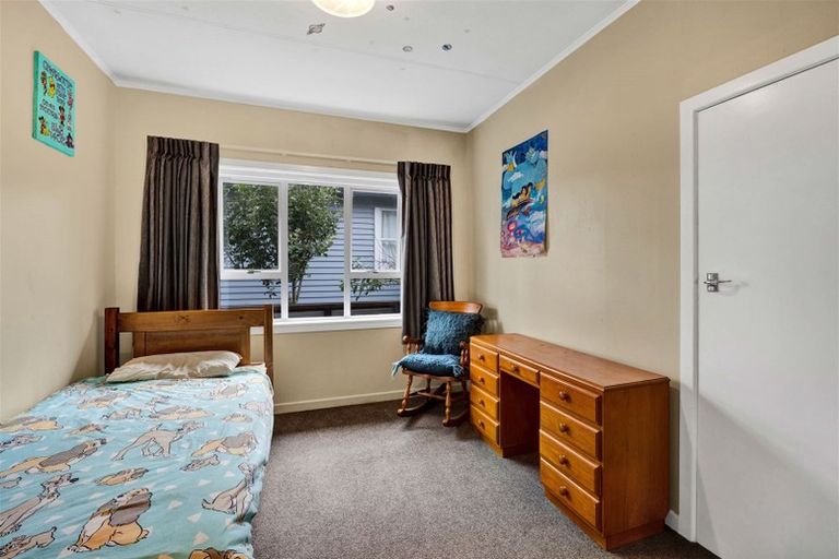 Photo of property in 29 Brookes Terrace, Waitara, 4320