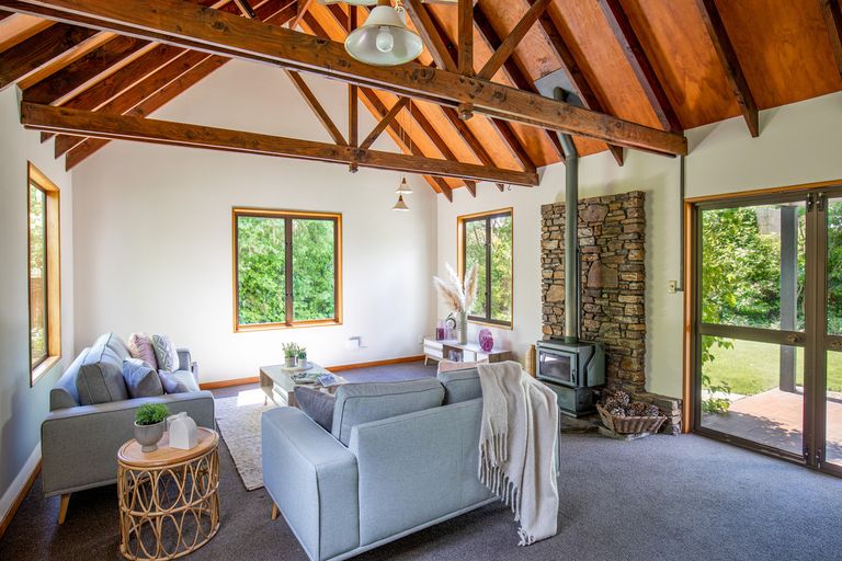 Photo of property in 130 Tarbert Street, Alexandra, 9320