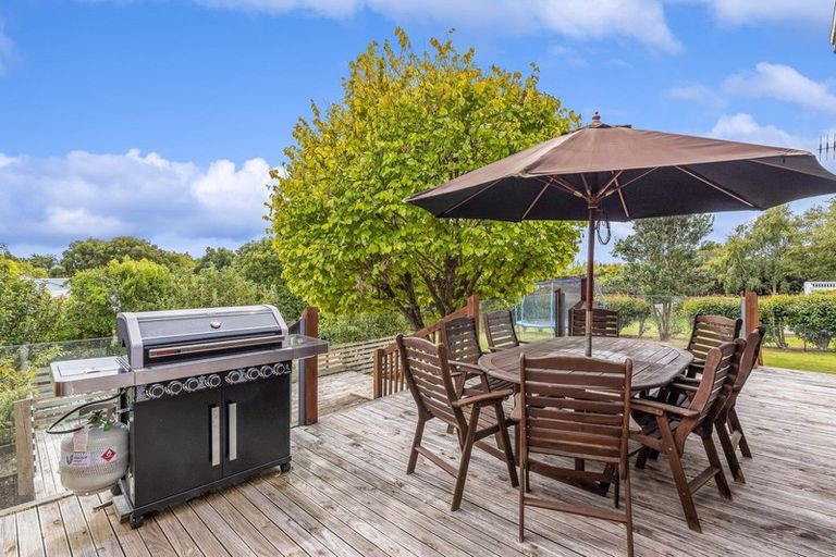 Photo of property in 46 Huia Street, Waikanae, 5036