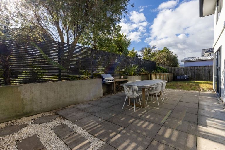 Photo of property in 300 Rosetta Road, Raumati Beach, Paraparaumu, 5032