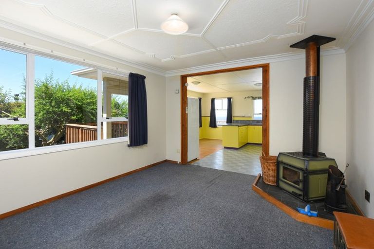 Photo of property in 16 Bedford Parade, Brighton, Dunedin, 9035