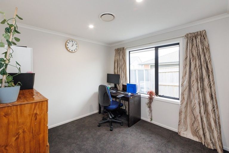 Photo of property in 6 Varsity Heights, Fitzherbert, Palmerston North, 4410
