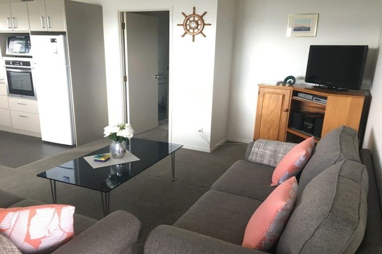 Photo of property in 1/2 Ormiston Road, Onerahi, Whangarei, 0110