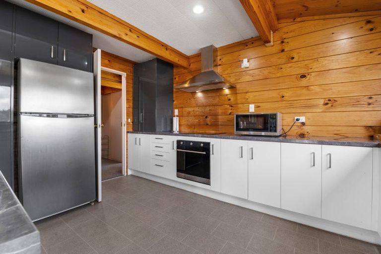 Photo of property in 14 Okawa Bay Road, Tikitere, Rotorua, 3074