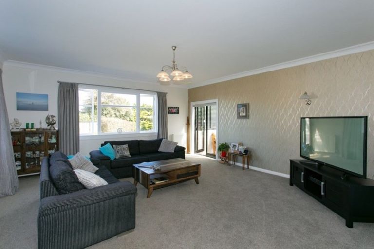 Photo of property in 8a Bristow Street, Saint Johns Hill, Whanganui, 4501