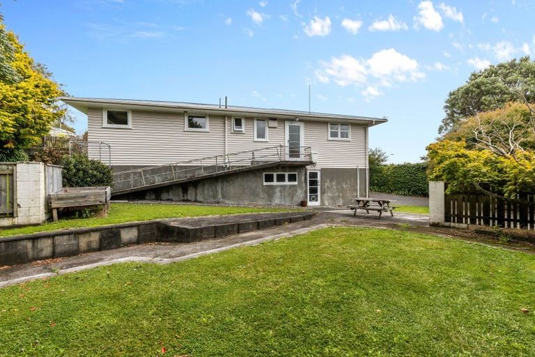 Photo of property in 62 Huatoki Street, Vogeltown, New Plymouth, 4310