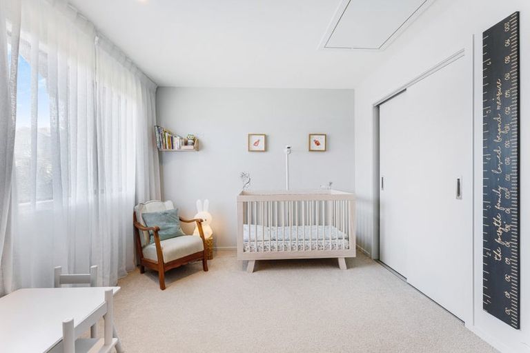 Photo of property in 2c Nerita Place, Long Bay, Auckland, 0630