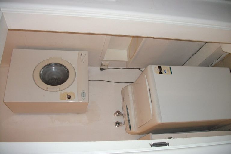 Photo of property in 68-70 Pirie Street, Mount Victoria, Wellington, 6011