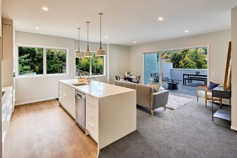 Photo of property in 5 Pakura Place, Wainuiomata, Lower Hutt, 5014