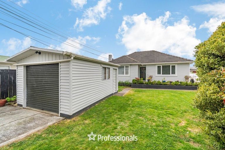 Photo of property in 3/6 Wilford Street, Wallaceville, Upper Hutt, 5018