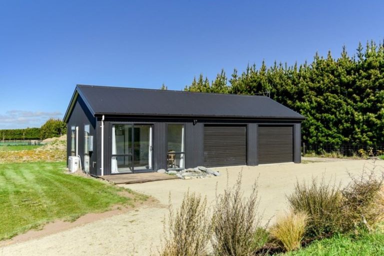 Photo of property in 39 Landsborough Drive, Darfield, 7571