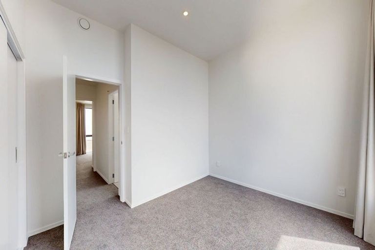 Photo of property in 53 Kamahi Place, Paraparaumu, 5032