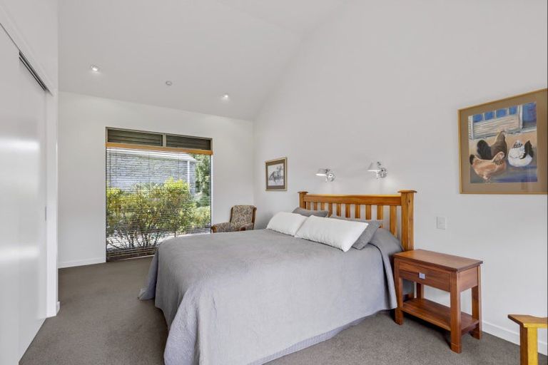 Photo of property in 3 Bayonet Peak Place, Drift Bay, Queenstown, 9371