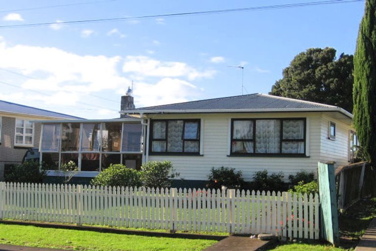 Photo of property in 41 Clayton Avenue, Otara, Auckland, 2023