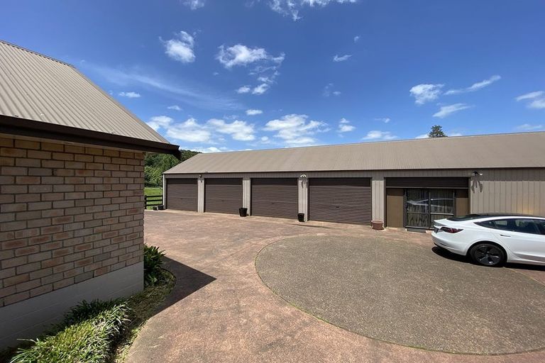 Photo of property in 67 Old Barn Road, Opaheke, Papakura, 2584