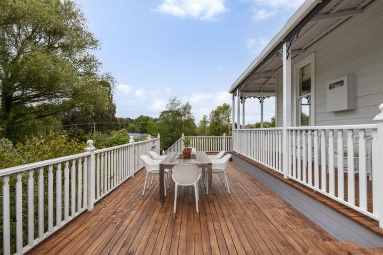 Photo of property in 209 Tiro Tiro Road, Levin, 5510