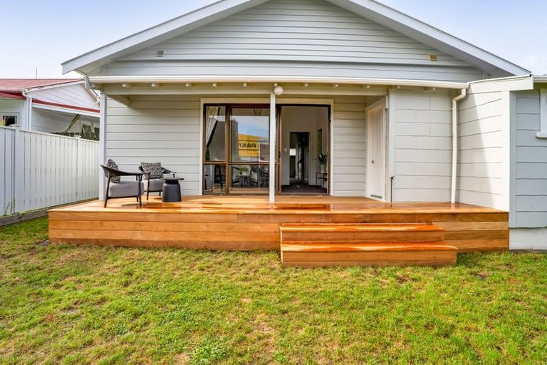 Photo of property in 61 Lemon Street, New Plymouth, 4310