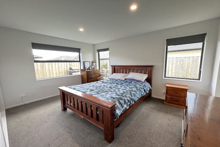 Photo of property in 19 Fairhall Street, Rolleston, 7615