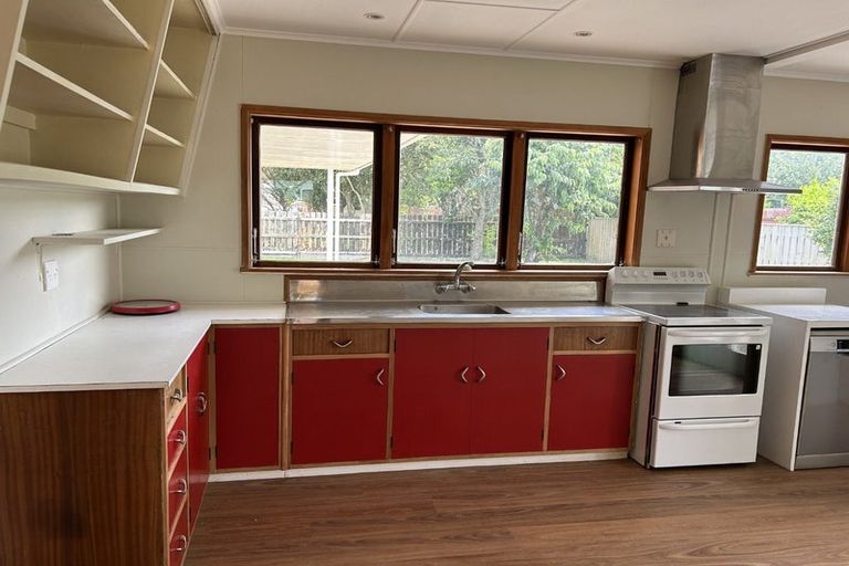 Photo of property in 87 Watt Street, Featherston, 5710