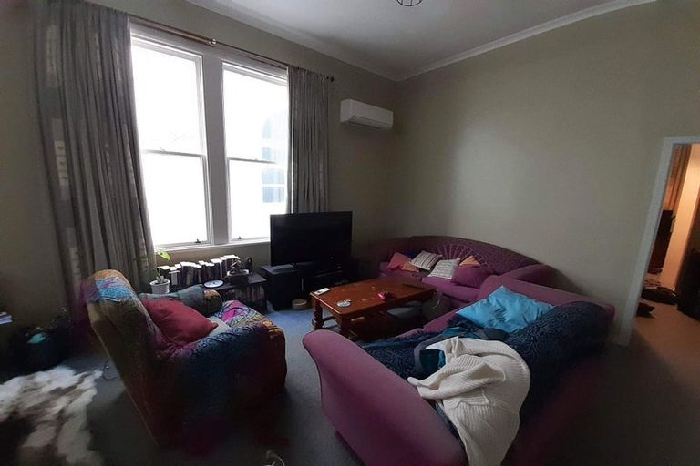 Photo of property in 359 The Terrace, Te Aro, Wellington, 6011