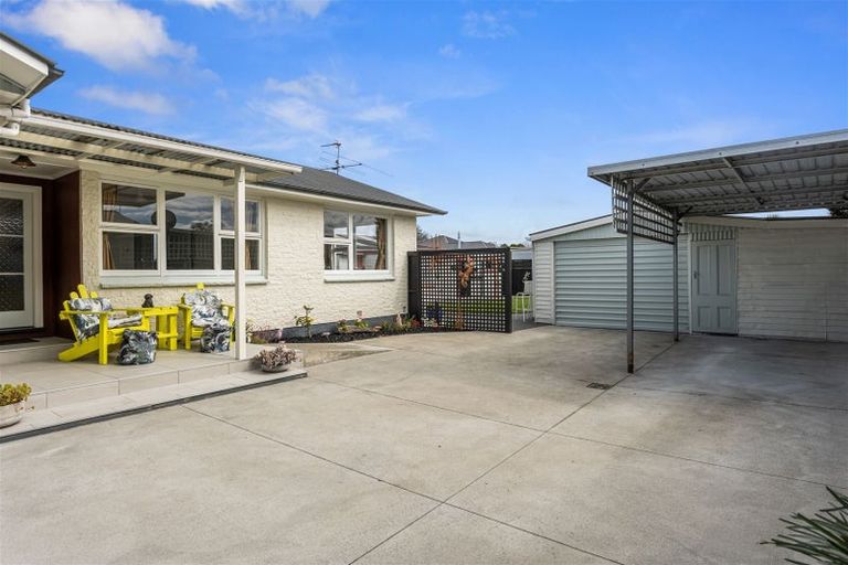 Photo of property in 16 Bracebridge Street, Kaiapoi, 7630
