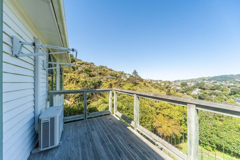 Photo of property in 27 Cheshire Street, Wilton, Wellington, 6012