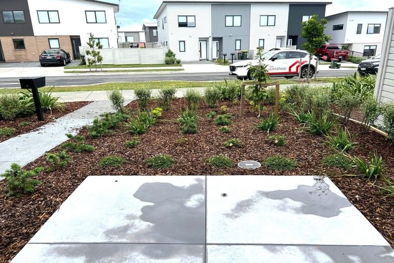 Photo of property in 4 Nuku Place, Manurewa, Auckland, 2102