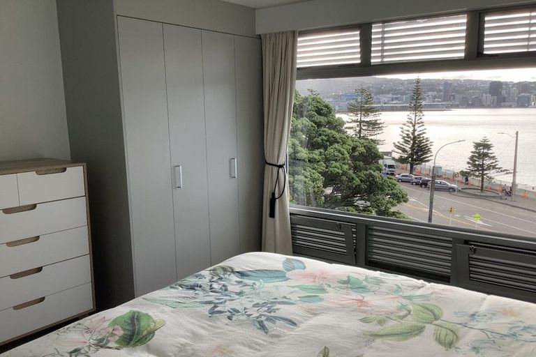 Photo of property in The Capital, 14/370 Oriental Parade, Oriental Bay, Wellington, 6011