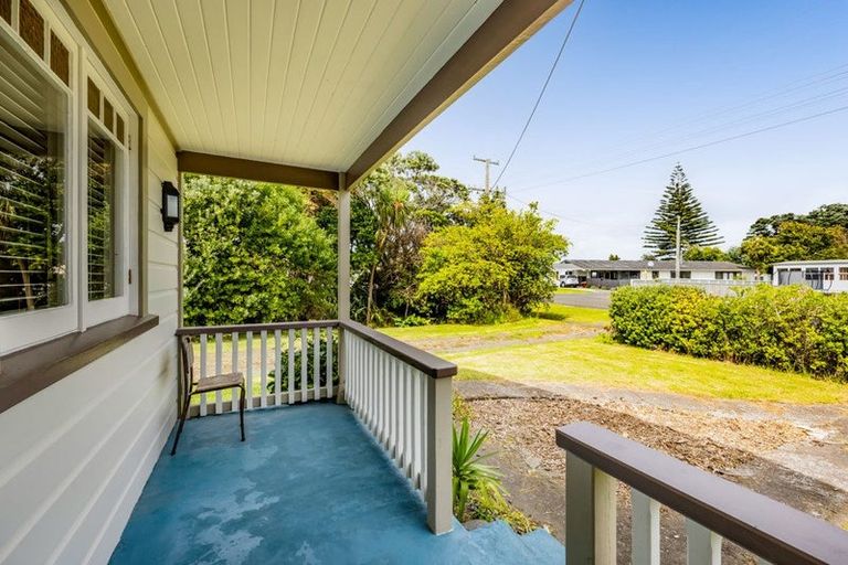 Photo of property in 63 King Street, Opunake, 4616