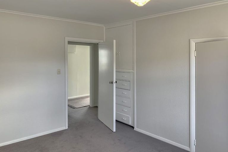 Photo of property in 48 Sladden Street, Naenae, Lower Hutt, 5011