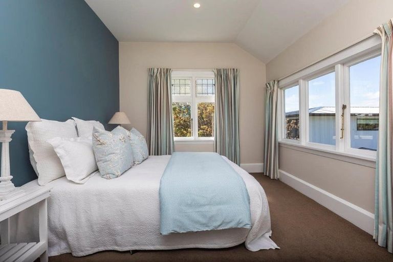 Photo of property in 37 Winchester Street, Merivale, Christchurch, 8014