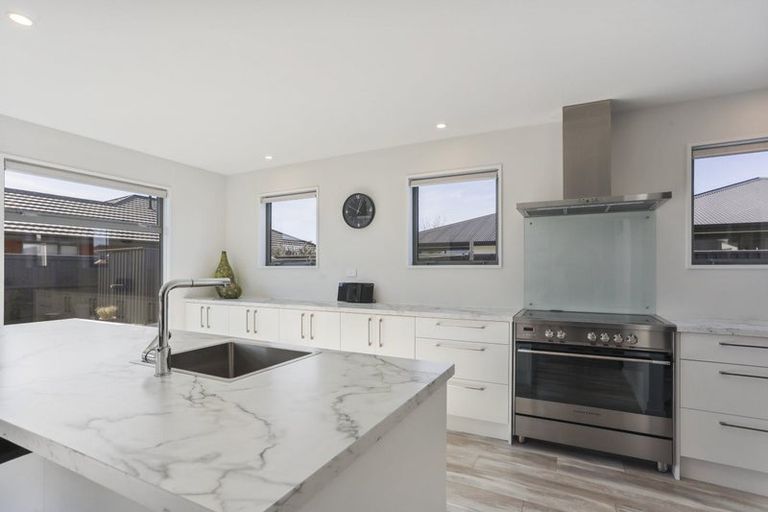 Photo of property in 8 Salisbury Avenue, Rangiora, 7400