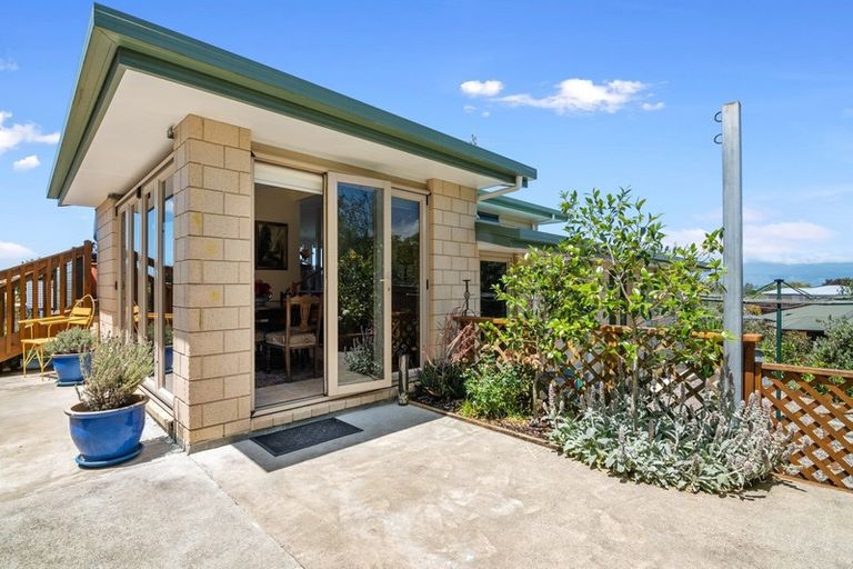 Photo of property in 10 Citrus Grove, Mapua, 7005