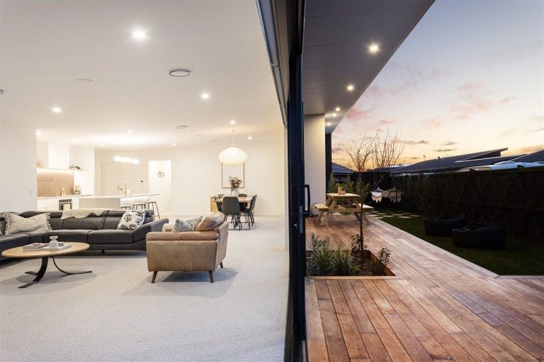 Photo of property in 15 Armadale Street, Mosgiel, 9024