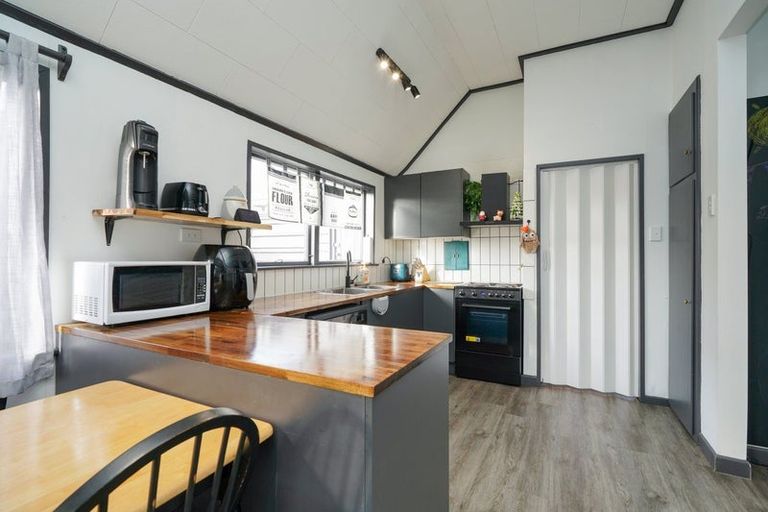 Photo of property in 15 Lauder Crescent, Heidelberg, Invercargill, 9812