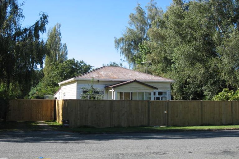 Photo of property in 245 Talbot Street, Geraldine, 7930