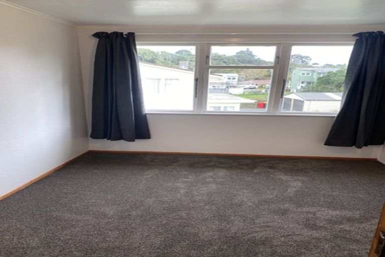 Photo of property in 1-3 Westmeath Street, Waitangirua, Porirua, 5024