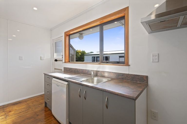 Photo of property in 63 Kashmir Avenue, Clouston Park, Upper Hutt, 5018