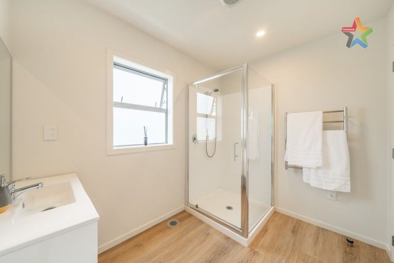 Photo of property in 9 Mcgrath Way, Taita, Lower Hutt, 5011