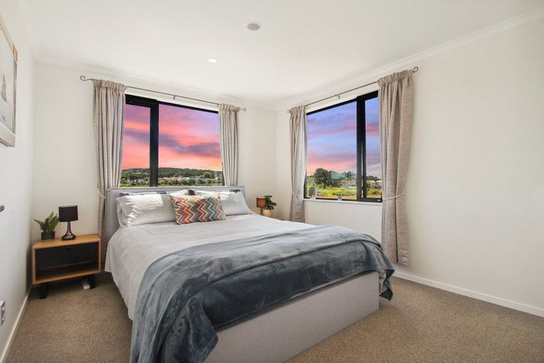 Photo of property in 8/1 Coral Tree Avenue, Wiri, Auckland, 2104
