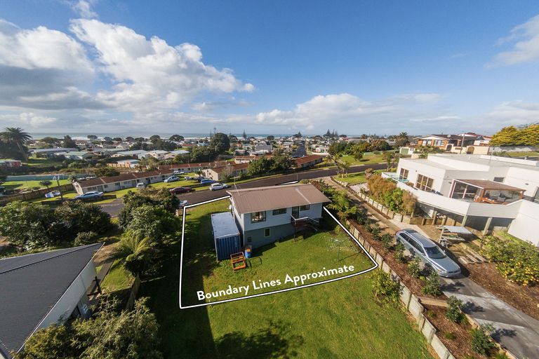 Photo of property in 20a Jenkinson Street, Waihi Beach, 3611