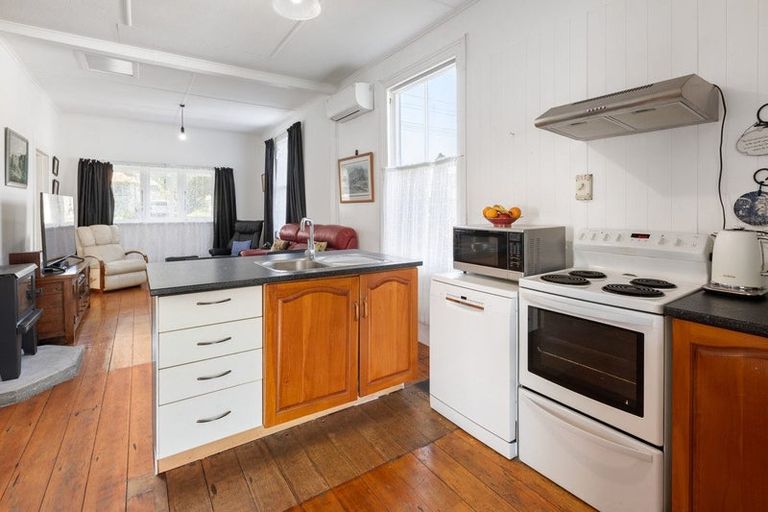 Photo of property in 45 Willoughby Street, Paeroa, 3600