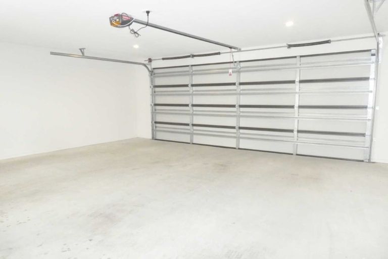 Photo of property in 44 Tippet Crescent, Wigram, Christchurch, 8025